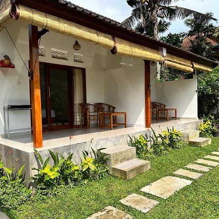 D'Janu Homestay Sidemen  Exterior photo